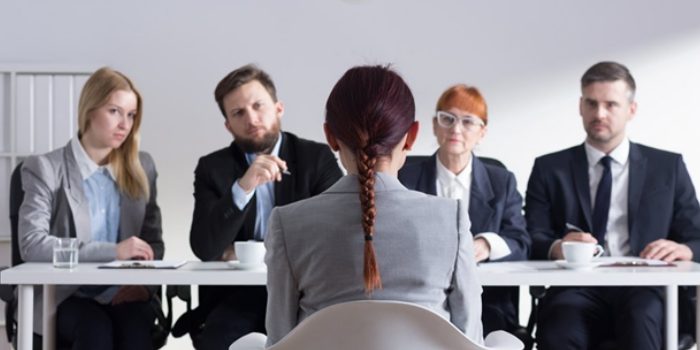 sentarte-en-una-entrevista-de-trabajo
