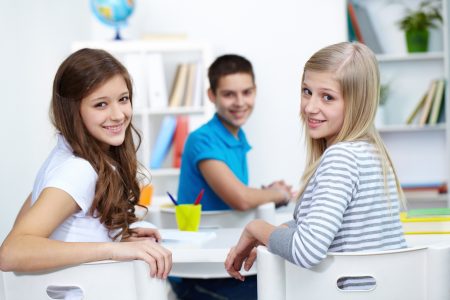 clase-de-inglés-adolescentes